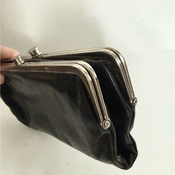 Hobo Lauren Wallet Clutch Double Frame Leather Kiss Lock - Picture 6 of 10